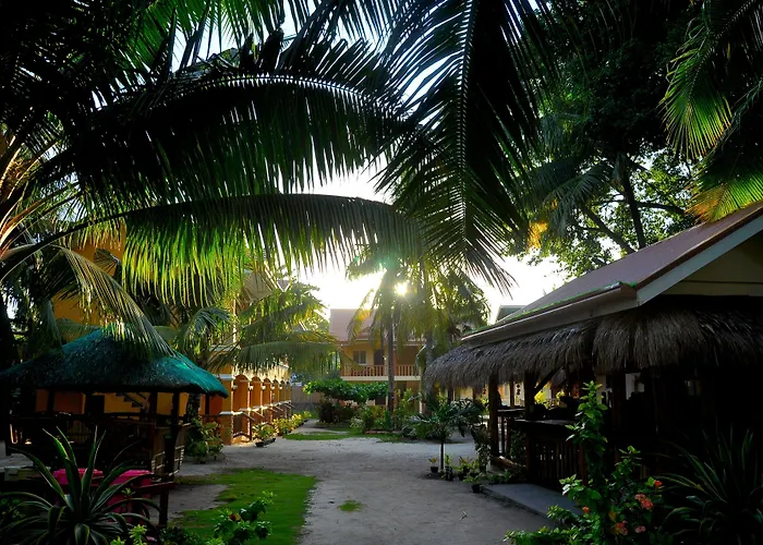 Resort Slam's Garden Dive Malapascua